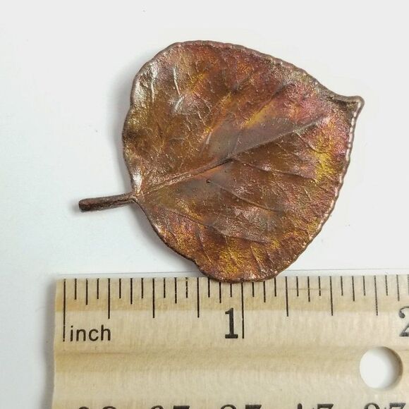 Vintage Brown Copper Color Leaf Shape Brooch, Natrue Forest Lapel Pin, Estate - Picture 4 of 6